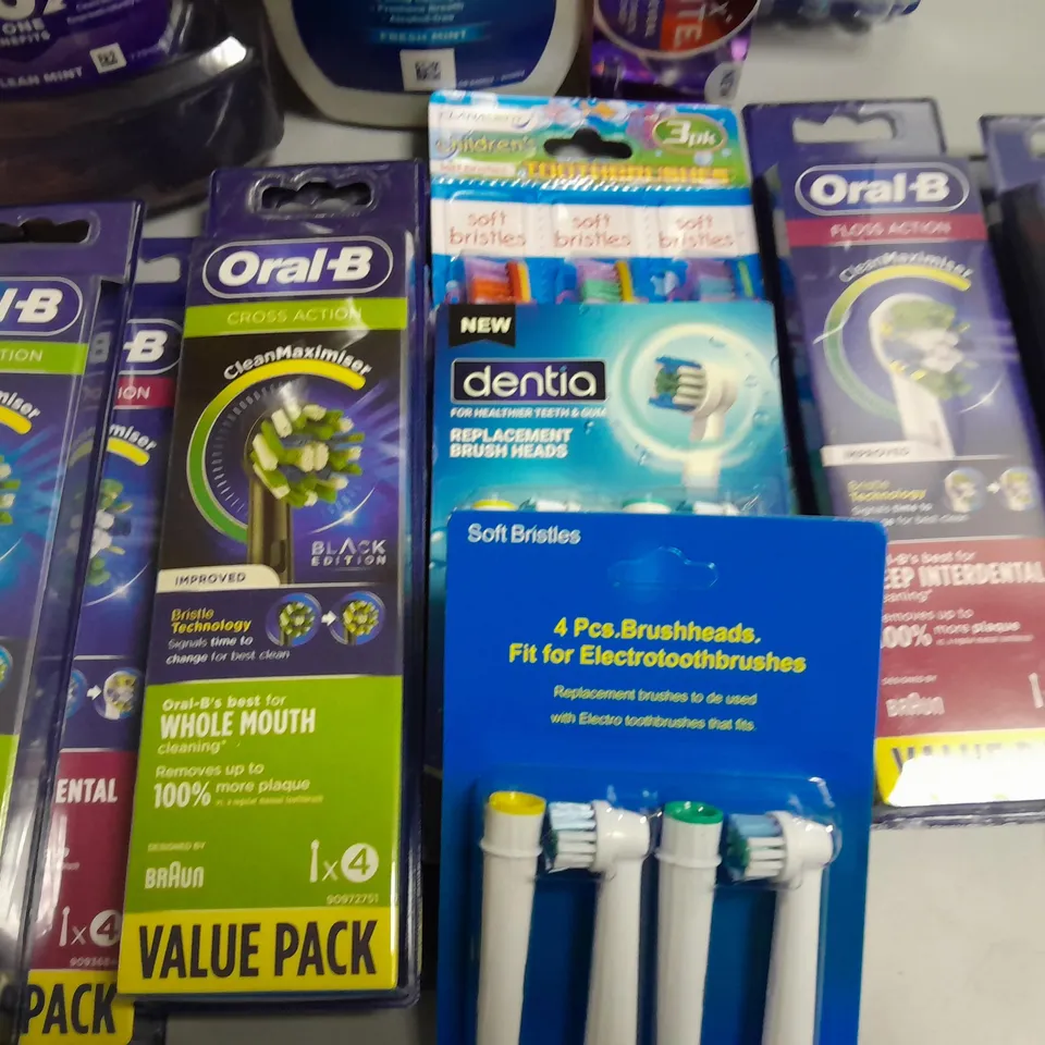 LOT OF APPROXIMATELY 17 ASSORTED HEALTH AND BEAUTY ITEMSTO INCLUDE ORAL-B BRISTELS AND MOUTHWASH