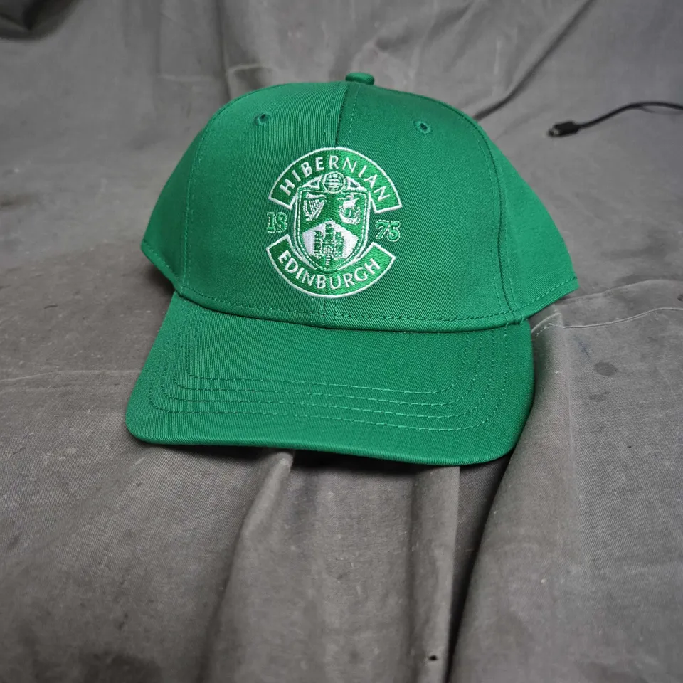 HIBERNIAN FC CAP – GREEN BASEBALL HAT WITH EMBROIDERED CREST