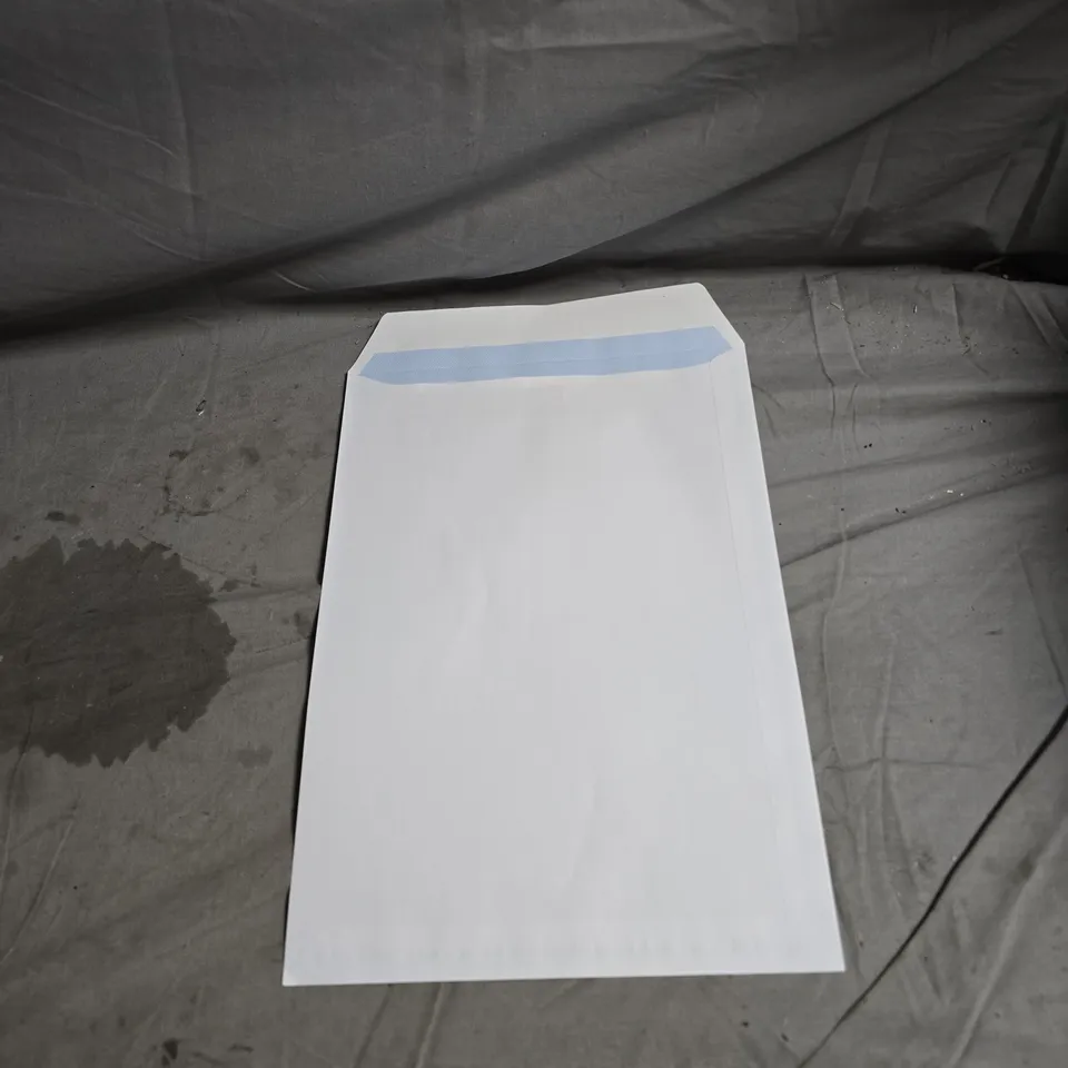 BOX OF APPROXIMATELY 100 WHITE MAILING ENVELOPES WITH BLUE TOP-STRIP