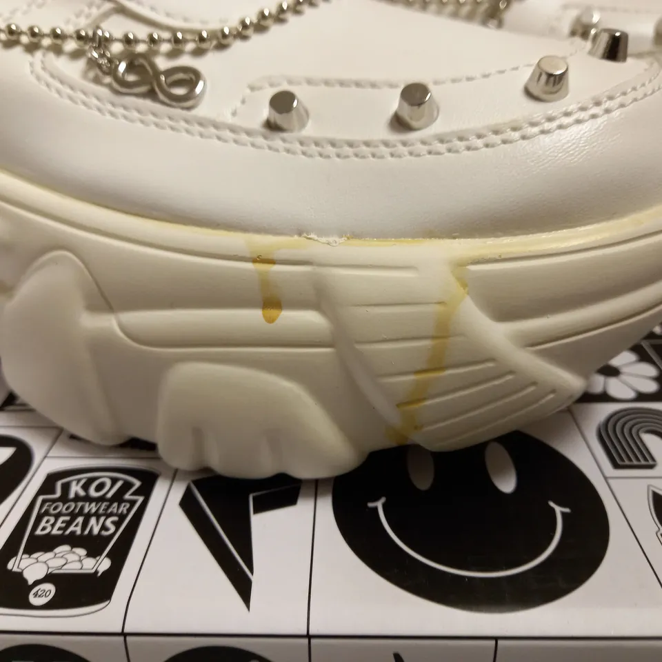 KOI VEGAN JINX WHITE MYSTIC CHARM TRAINERS - SIZE 6