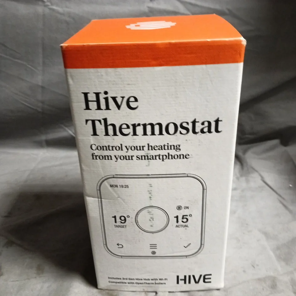 BOXED HIVE 3RD GEN HIVE HUB THERMOSTAT 