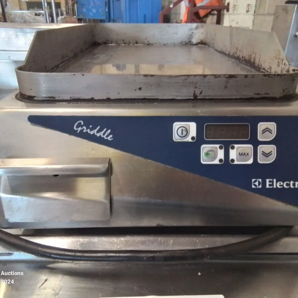 ELECTROLUX ELECTRIC COMMERCIAL GRIDDLE F23200