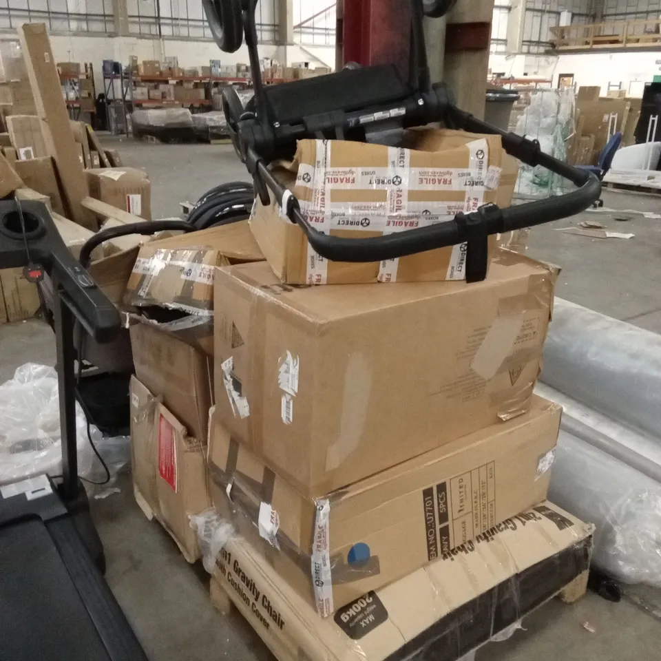 PALLET OF ASSORTED INCOMPLETE DESIGNER PRAMS, ACCESSORIES AND PARTS