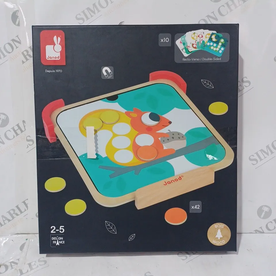 BOXED JANOD DEPUIS 1970 I AM LEARNING COLOURS - MAGNETIC CHIPS WOODEN TOY