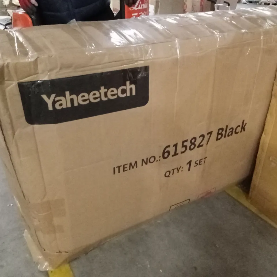 BOXED YAHEETECH 2 SEATER CLIC CLAC SOFA BED -  BLACK (1 BOX)