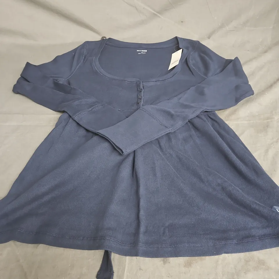 HOLLISTER LONG-SLEEVE KNIT TOP – NAVY, UK SIZE L