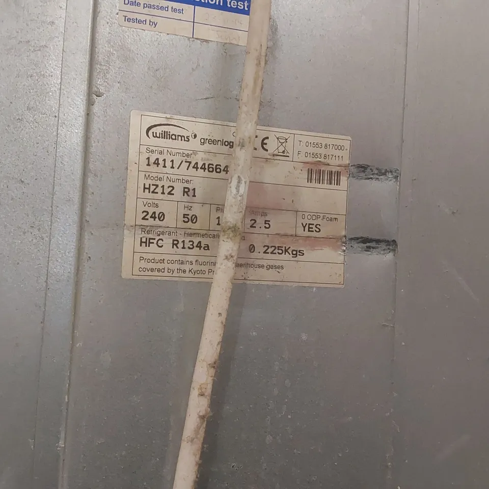 WILLIAMS HZ12 R1 COMMERCIAL UPRIGHT REFRIGERATOR