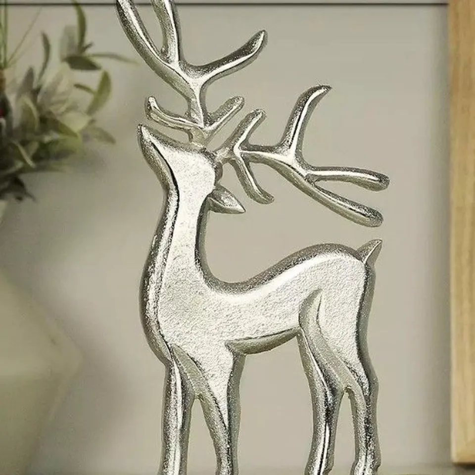 BOXED REINDEER STAG ORNAMENT