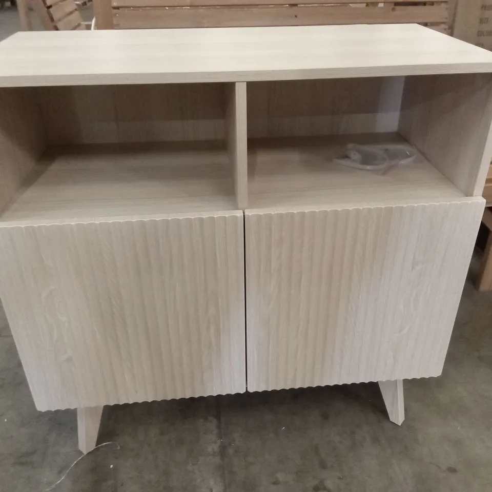 LIGHT WOOD CABINET WITH OPEN UPPER SHELVES AND RIBBED TWO-DOOR BASE