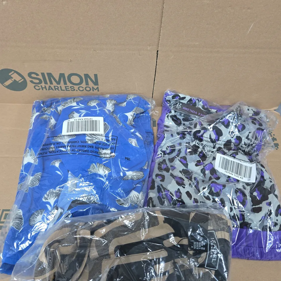 APPROXIMATELY 15 ASSORTED WOMENS CLOTHING PRODUCTS IN VARIOUS STYLES & SIZES