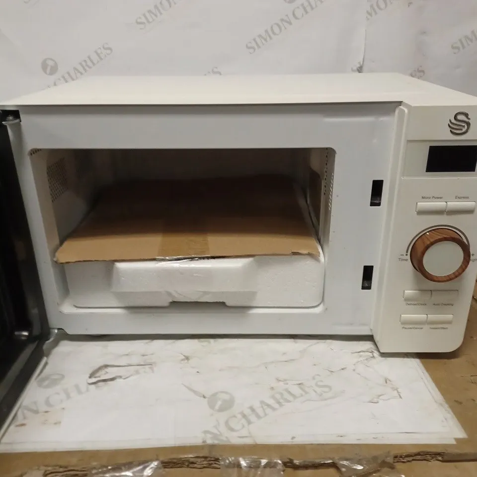 SWAN SM22036WHTN NORDIC DIGITAL MICROWAVE