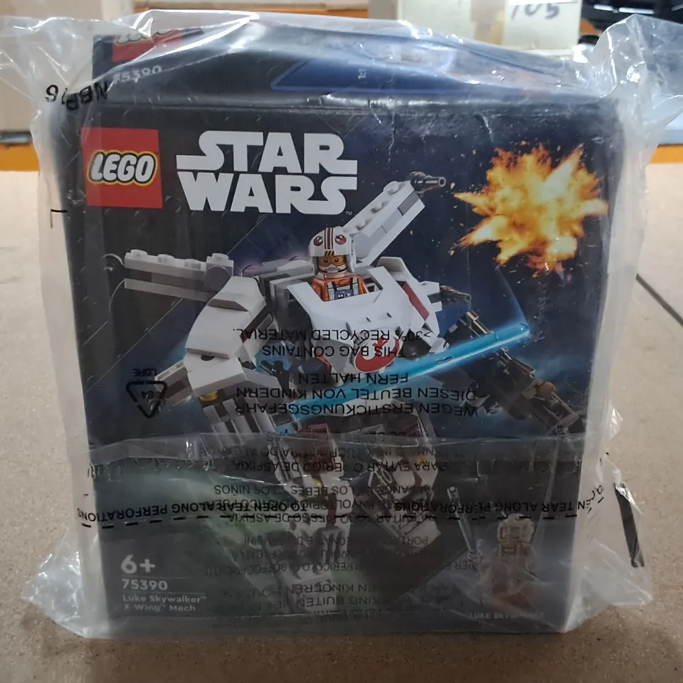 BOXED LEGO STAR WARS LUKE SKYWALKER X-WING - 75390