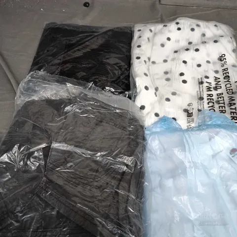 APPROXIMATELY 25 ASSORTED CLOTHING AND FASHION PRODUCTS IN VARIOUS STYLES AND SIZES - COLLECTION ONLY