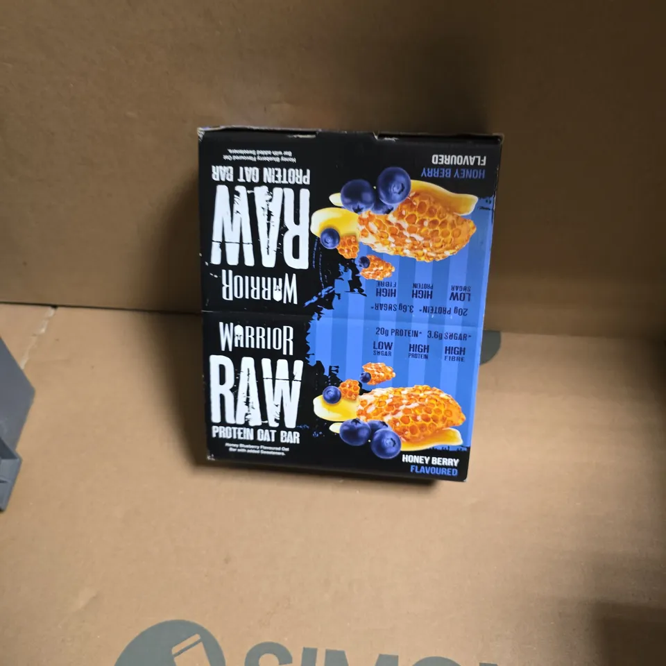 WARRIOR RAW PROTEIN OAT BAR – HONEY BERRY FLAVOURED (BOXED) 12 X 75G BARS