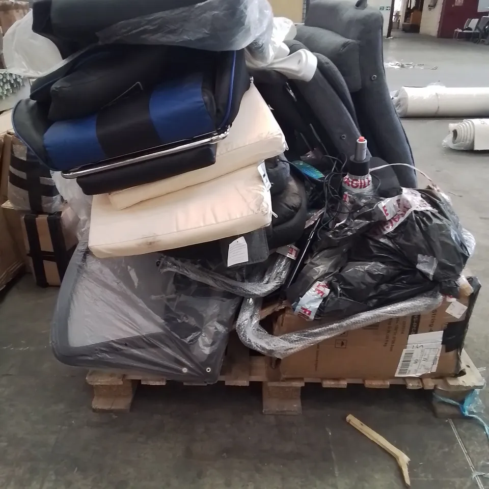 A PALLET OF VARIOUS FURNITURE PARTS GAMING CHAIRS AND ELECTRONIC HOUSEHOLD ITEMS