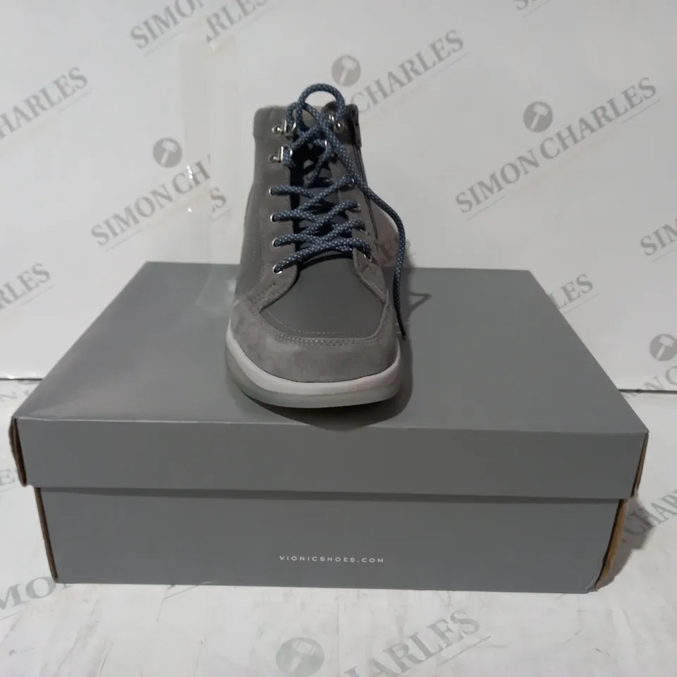 BOXED PAIR OF VIONIC SHOES IN GREY UK SIZE 7