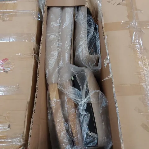 BOXED FLORENCE DINING CHAIR IN CREAM LINEN WITH OAKS LEGS - SET OF 2