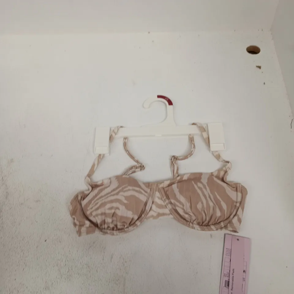 BOX OF APPROXIMATELY 12 WILD FABLE BIKINI TOP IN ASSORTED SIZES