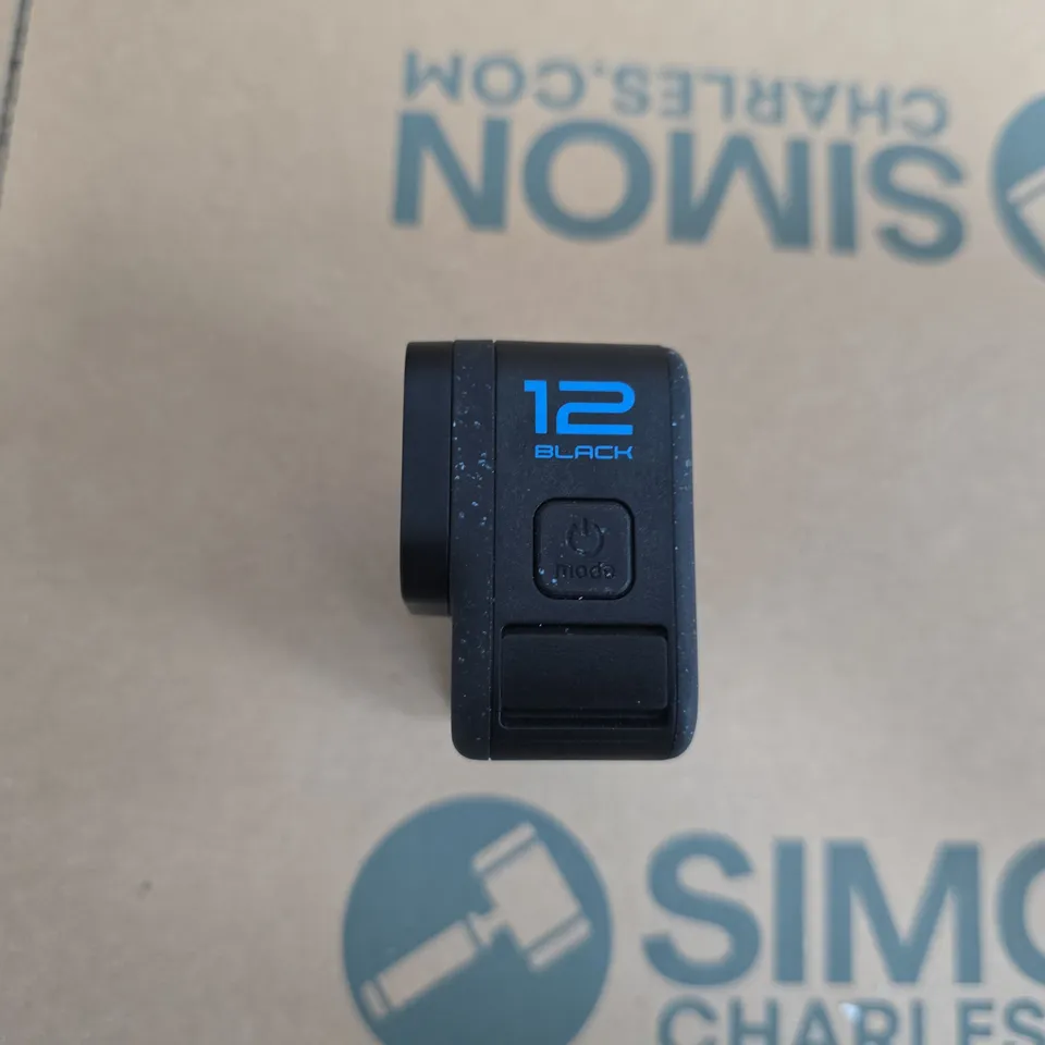 GOPRO HERO12 BLACK ACTION CAMERA WITH CASE 