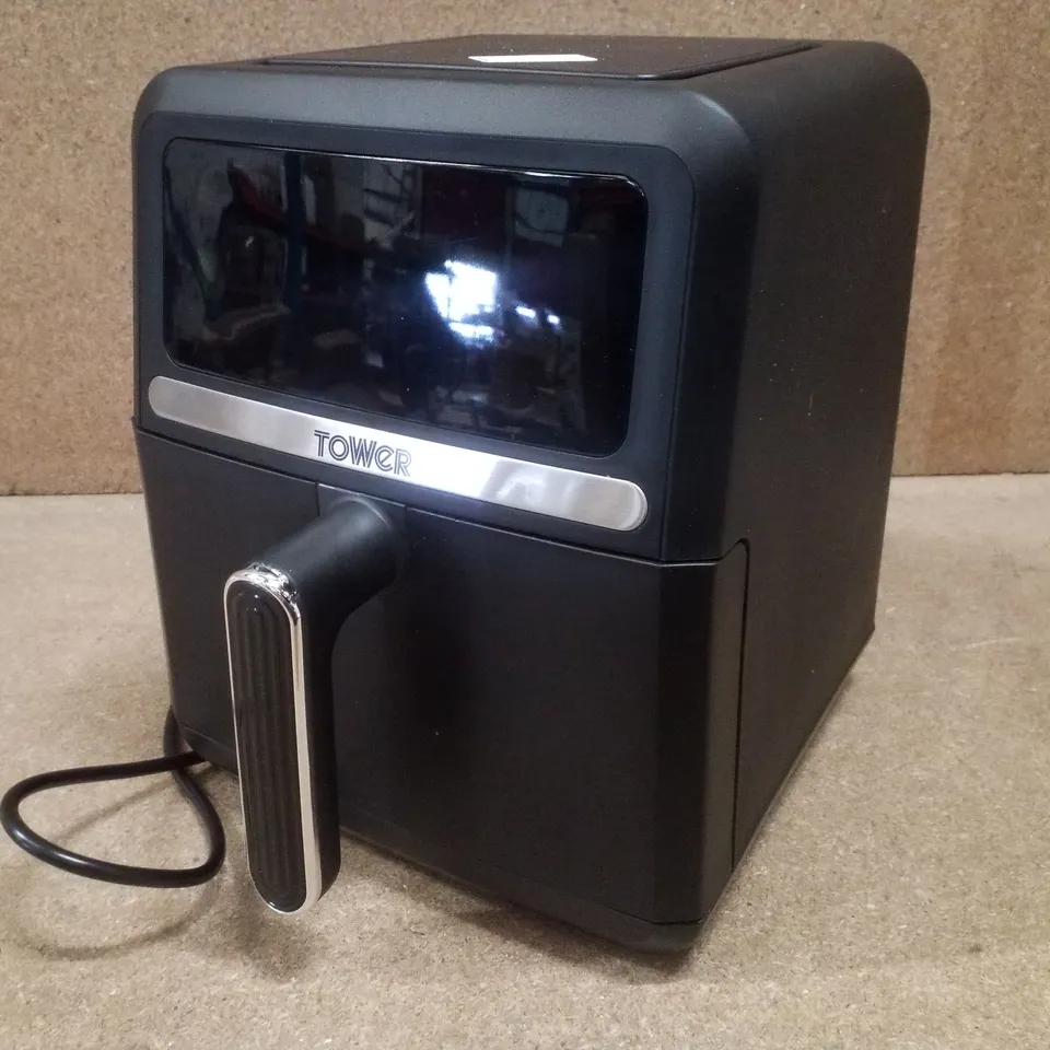 BOXED TOWER 5L DIGITAL AIR FRYER