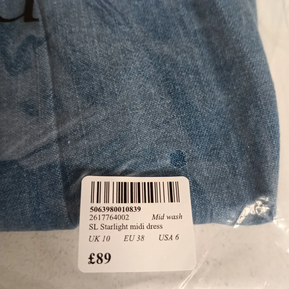 NOBODY'S CHILD MID WASH DENIM MIDI DRESS – UK 10 (EU 38, USA 6)