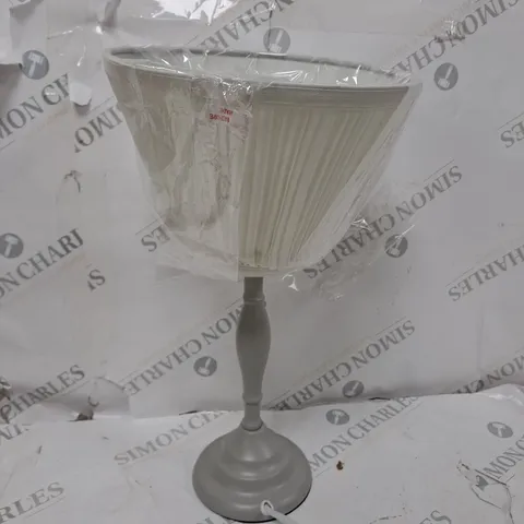 LAURA ASHLEY TABLE LAMP COMPLETE WITH SHADE
