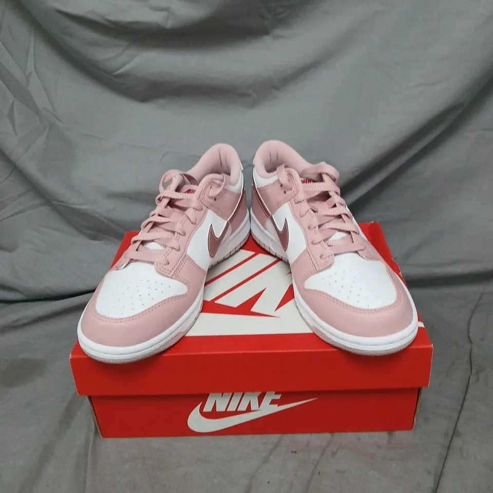 NIKE DUNK LOW SNEAKERS – PINK & WHITE - SIZE 6