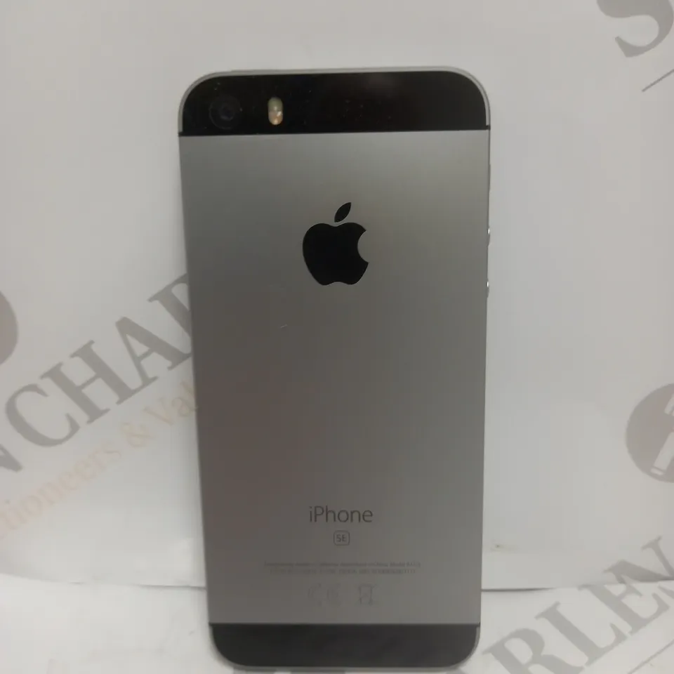 APPLE IPHONE SE SMARTPHONE 