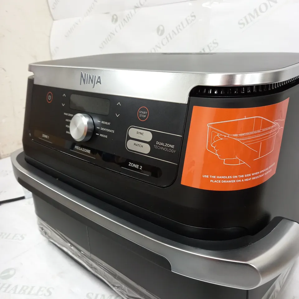 NINJA 10.4L FOODI FLEXDRAWER DUAL AIR FRYER AF500UK