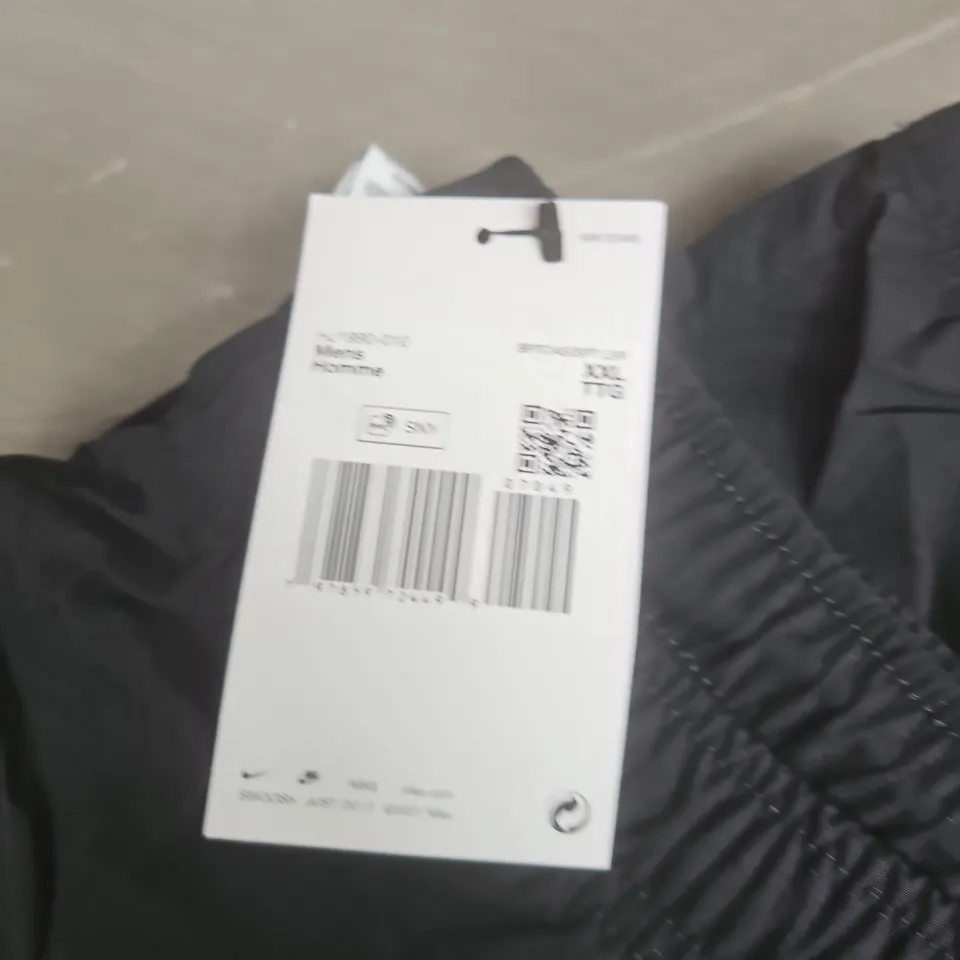 NIKE MEN'S BLACK CARGO JOGGING PANTS - SIZE XXL