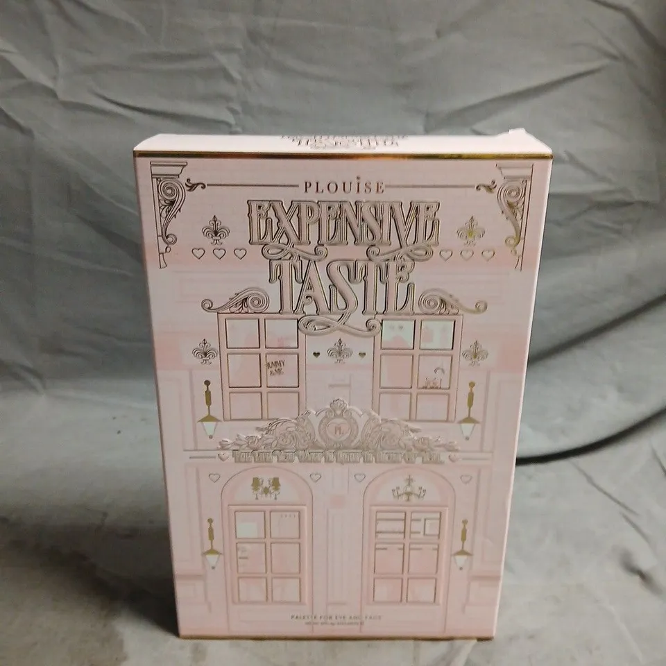 P LOUISE EXPENSIVE TASTE EYESHADOW PALETTE – PINK BOX