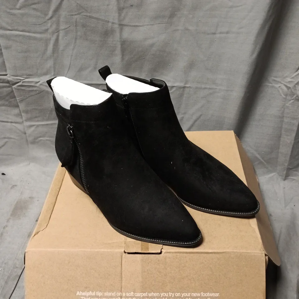 VERY WOMEN'S BLACK SUEDE ANKLE BOOT WITH SIDE ZIP – UK SIZE 4 WIDE FIT BOXED