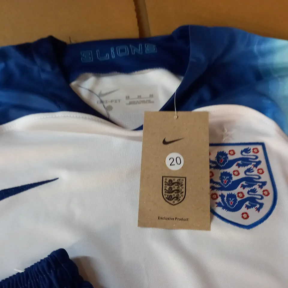 ENGLAND KIDS FOOTBALL KIT - 20