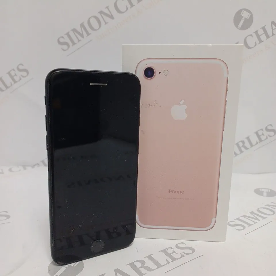 APPLE IPHONE 7 (A1778) SMARTPHONE
