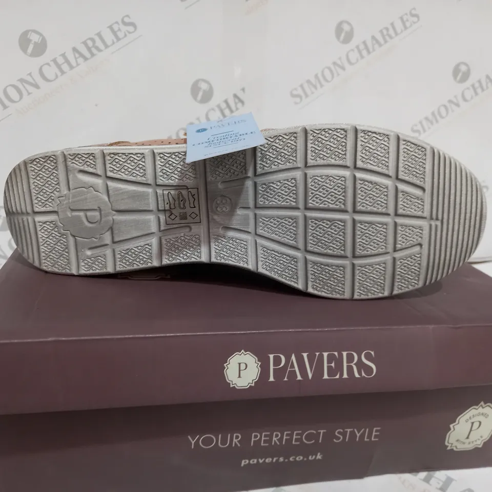BOXED PAVERS PERFECT STYLE PINK - SIZE UK 5