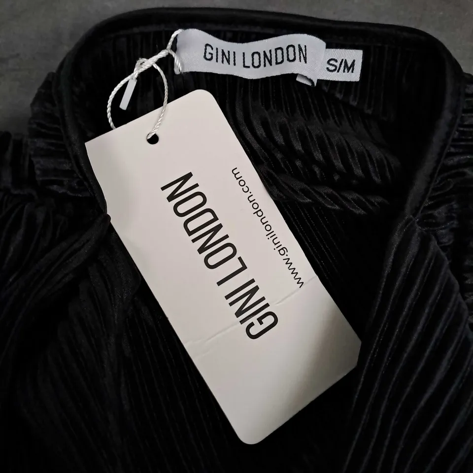 GINI LONDON PLISSE DRESS IN BLACK - S/M