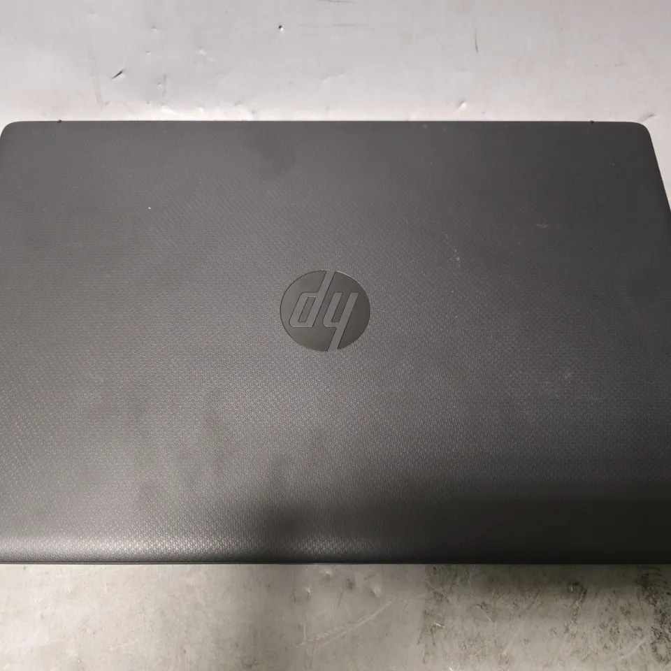BOXED HP LAPTOP 17-CN0104NA