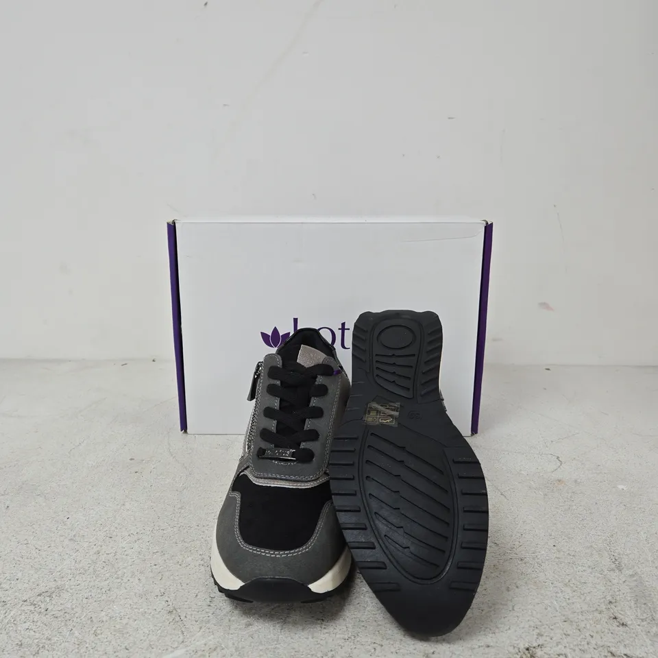 LOTUS SNEAKERS – GREY/BLACK WITH ZEBRA PATTERN, ZIP DETAIL (BOXED) EU 39