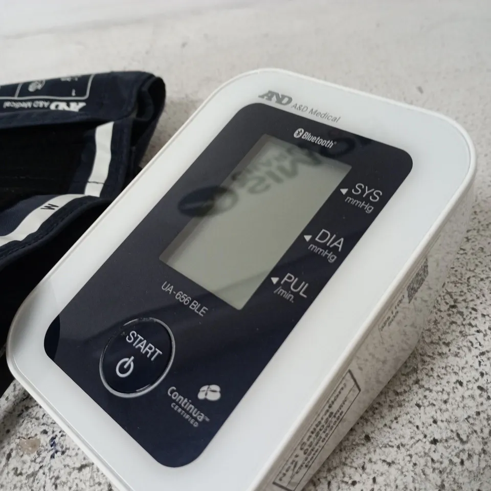 A&D MEDICAL UA-665BLE BLOOD PRESSURE MONITOR WITH CUFF