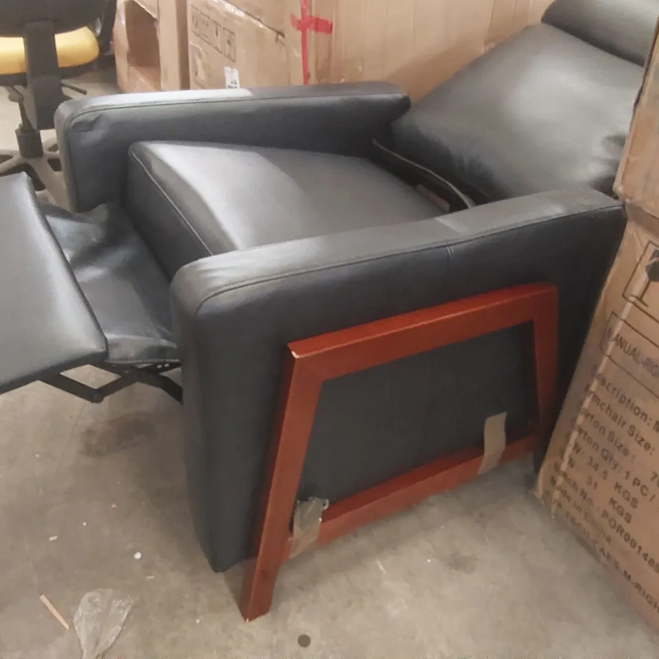 QUALITY DESIGNER FAUX LEATHER PUSH-BACK RECLINING ARM CHAIR