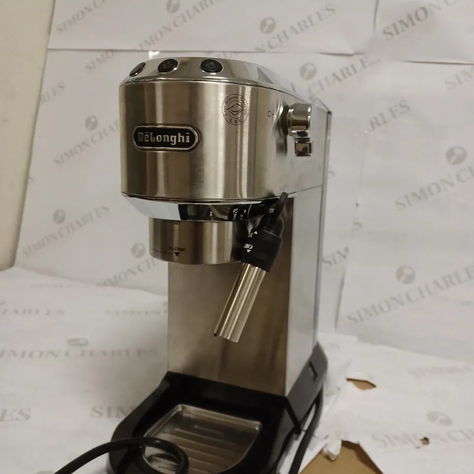 DELONGHI COFFEE MAKER 
