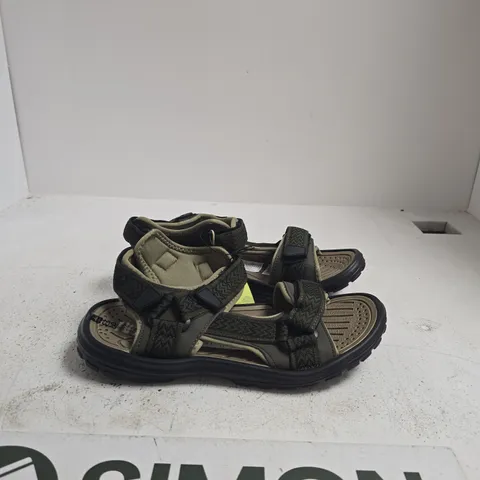 CRETE SANDAL β KHAKI (MEN'S), UK 10 (EU 44)