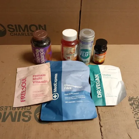 TOTE OF APPROXIMATELY 25 ASSORTED VITAMIN/SUPPLEMENT RELATED ITEMS TO INCLUDE DR VEGAN CHOLINE, MEDEXPRESS, FREESOUL FEMALE MULTI VITAMIN, VIT C, VEG 1 MULTIVITAMINS ETC