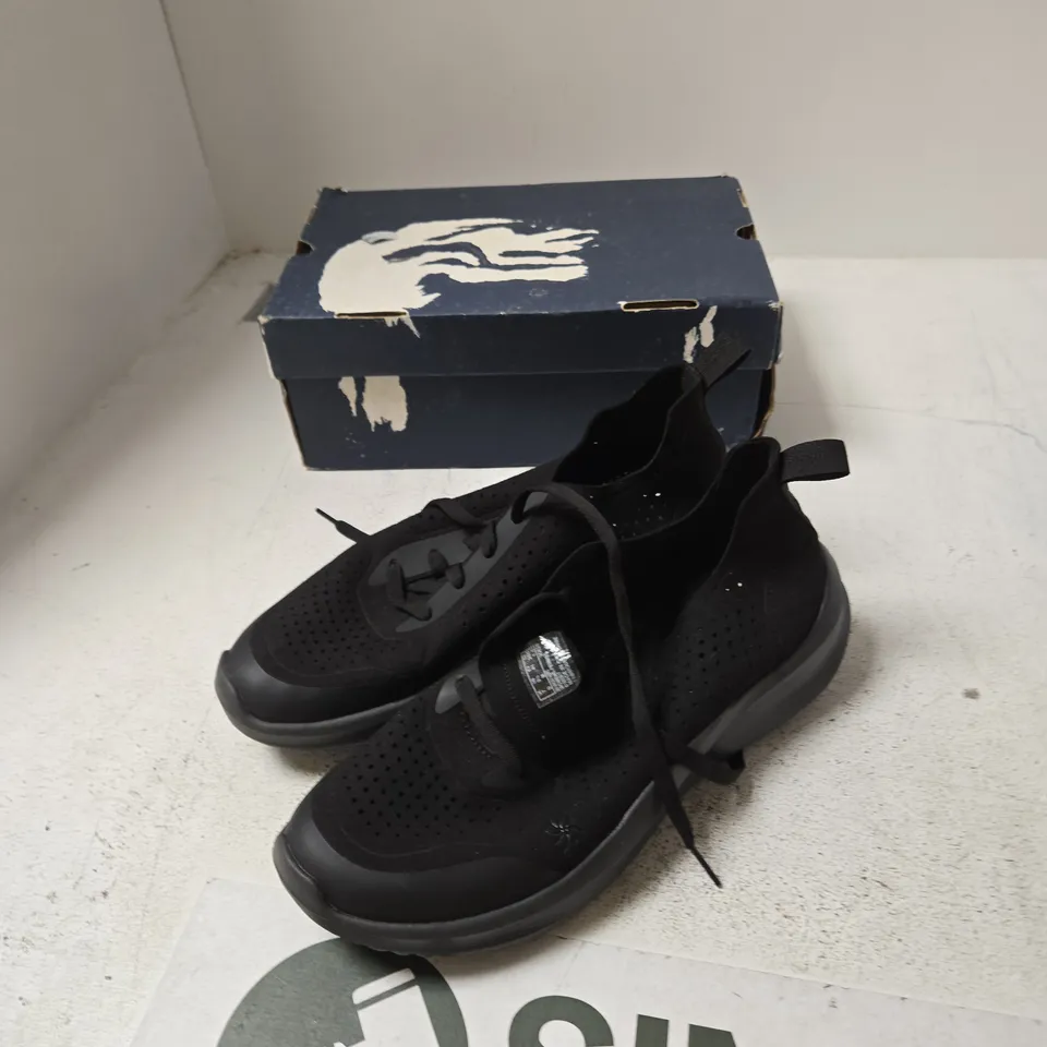 ELLESSE WOMEN'S BLACK TRAINERS – UK 7