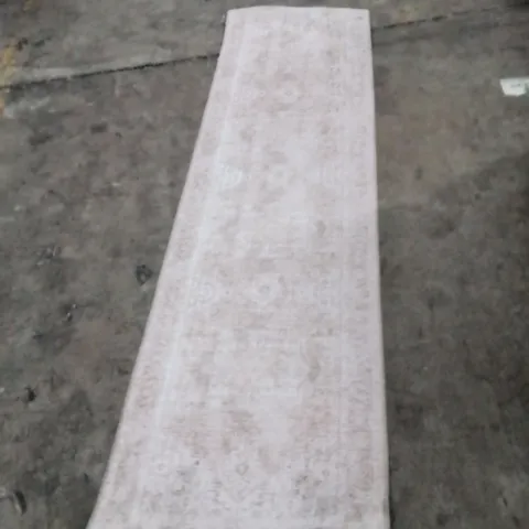 QUALITY DESIGNER AREA RUG - APPROXIMATELY 220X60CM