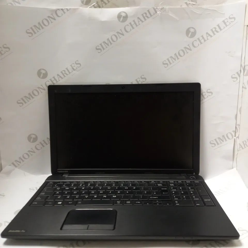 TOSHIBA SATELLITE PRO C50-A-1E2 LAPTOP 