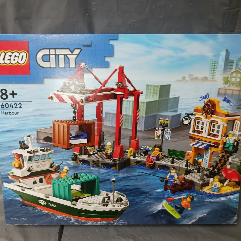 BOXED LEGO CITY SEASIDE HARBOUR WITH CARGO SHIP TOY 60422