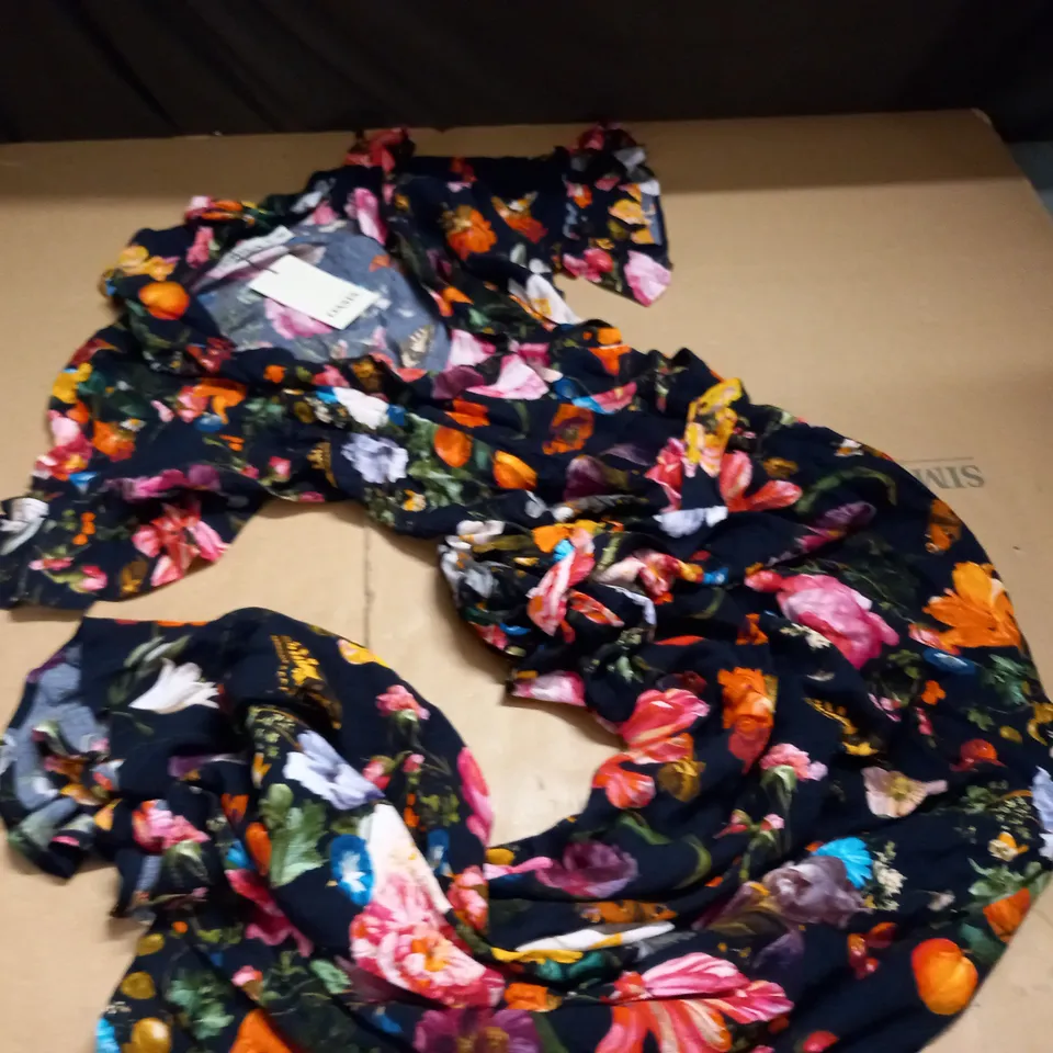 OASIS PAINTED FLORAL FRILL WRAP MAXI DRESS - 10