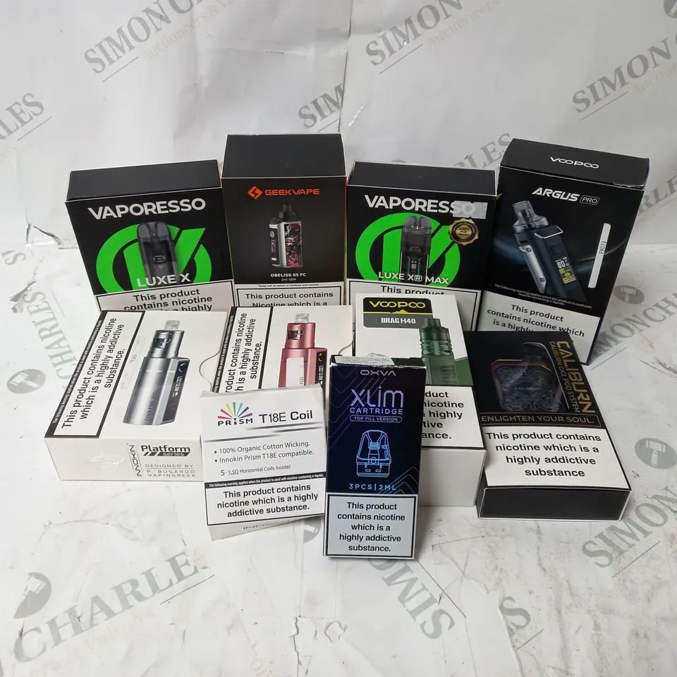 BOX OF APPROXIMATELY 10 ASSORTED E-CIG PRODUCTS TO INCLUDE GEEKVAPE, VAPORESSO, VOOPOO 