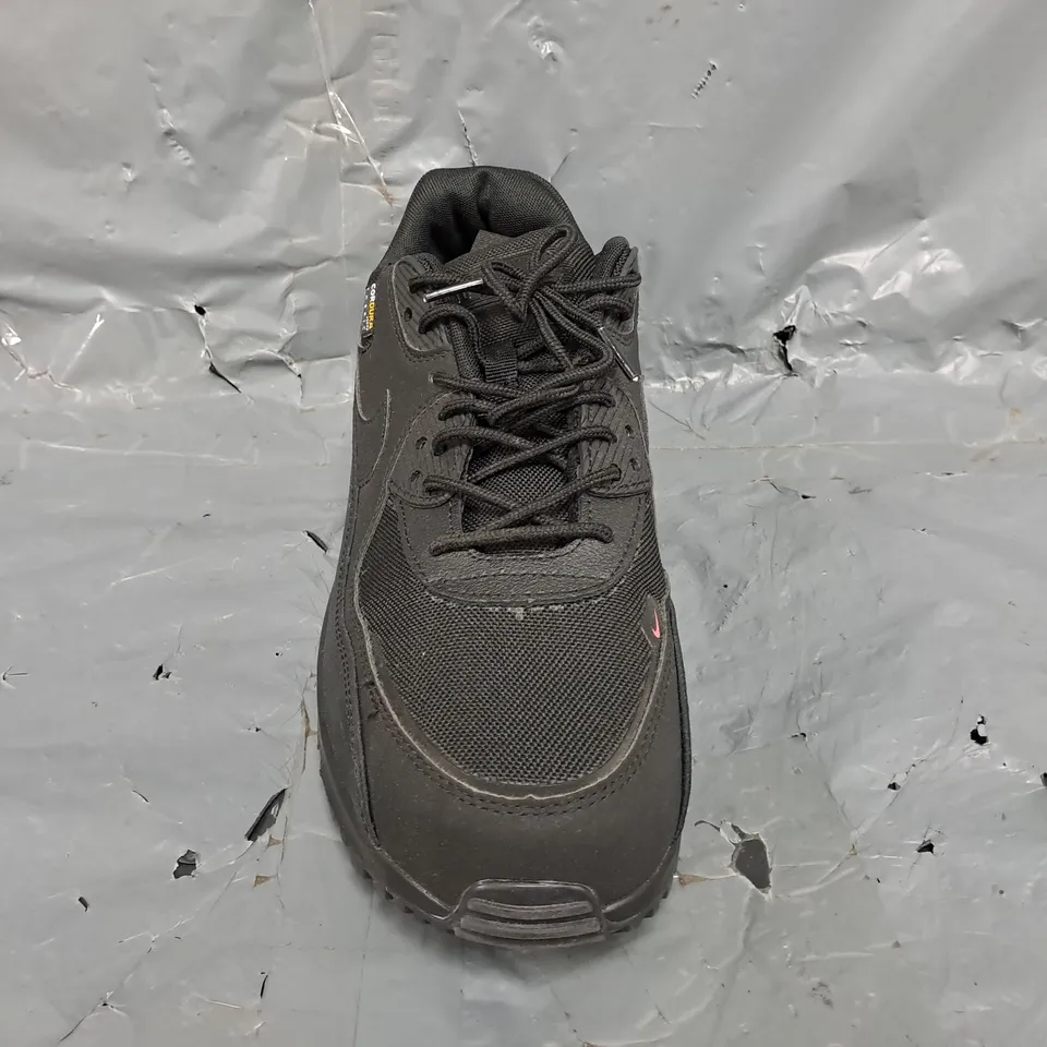 BOXED PAIR OF NIKE AIR MAX 90 SURPLUS SHOES IN BLACK SIZE UK 11